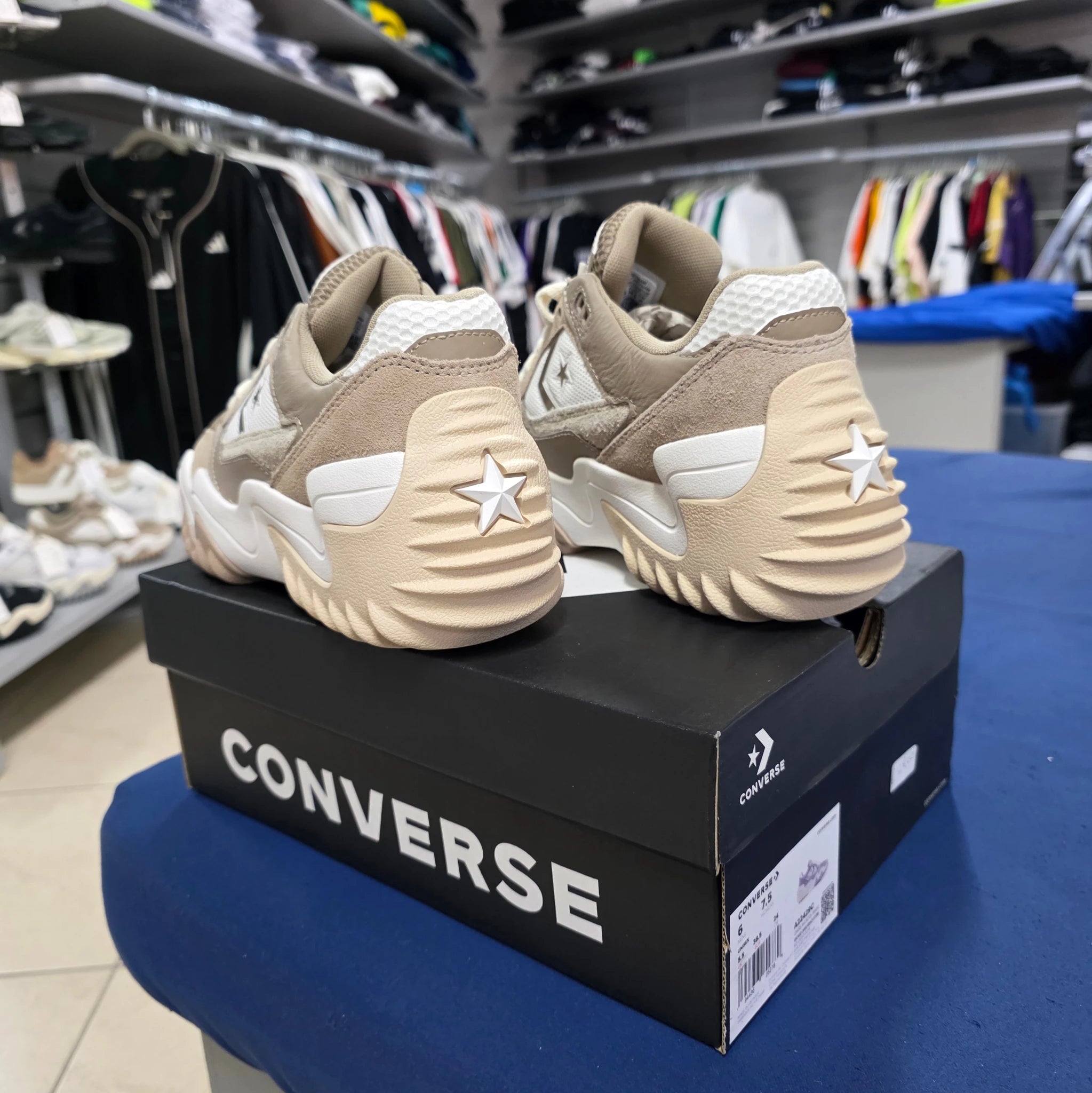 Converse WAVE MOTION TRAINER - BEIGE