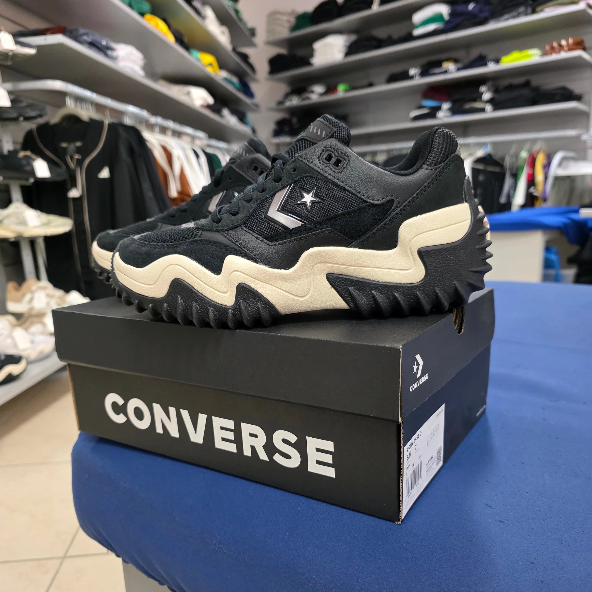 Converse WAVE MOTION TRAINER - NERO