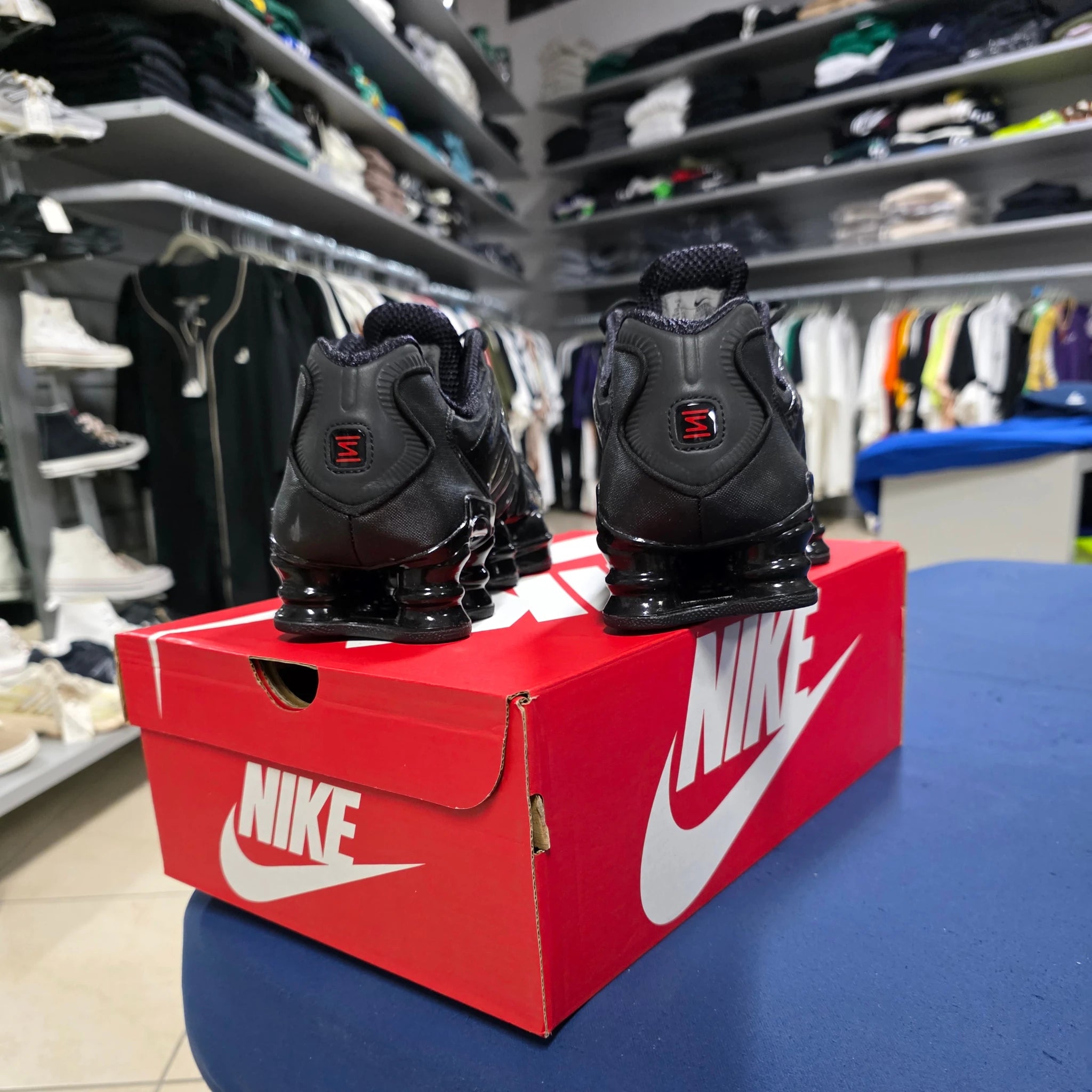 Scarpe Uomo Nike Shox TL - Nero