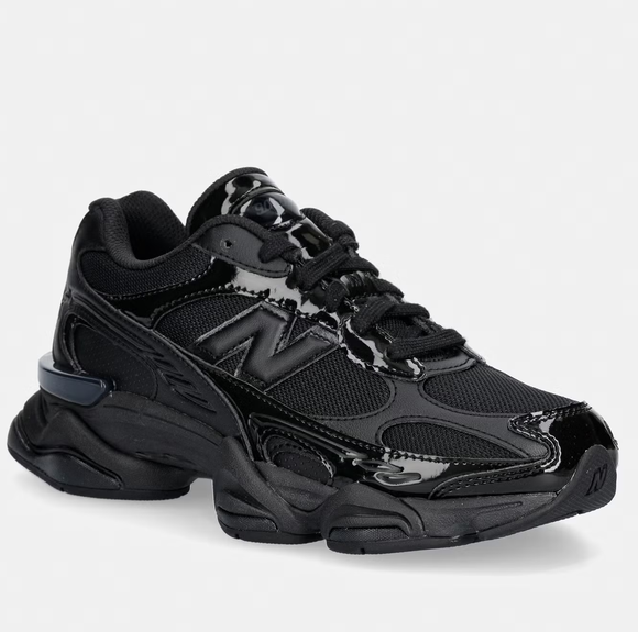 Scarpe Uomo New Balance 9060 - Nero