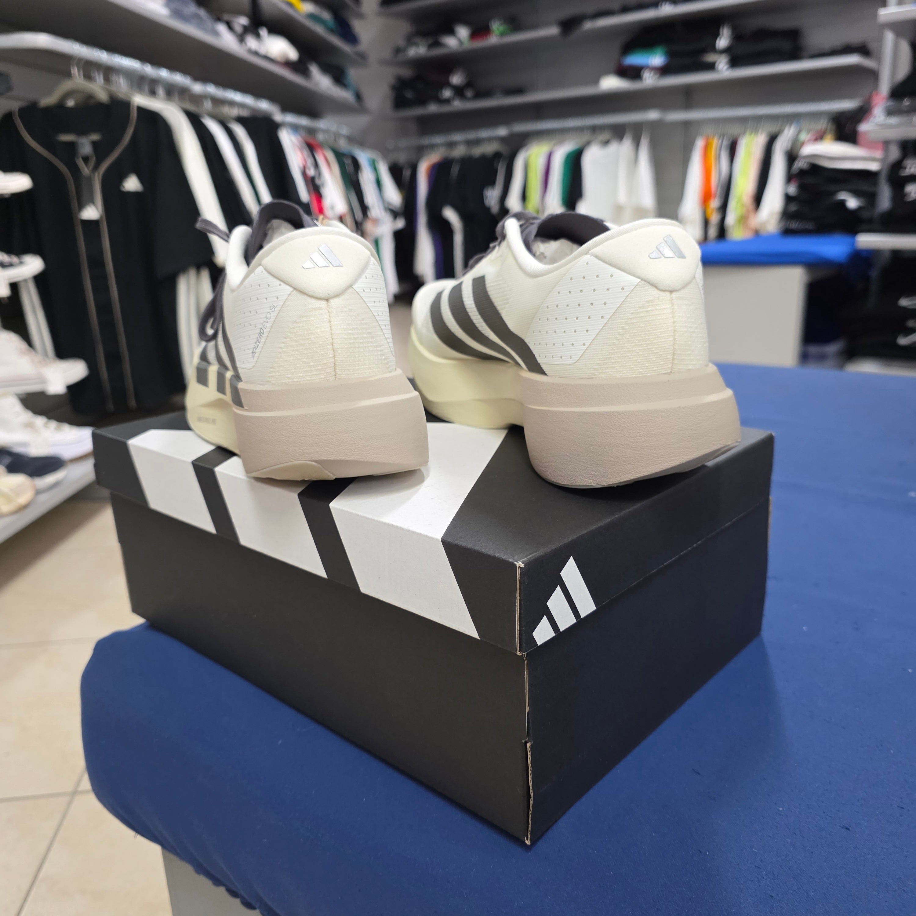 Scarpe Uomo Adidas Adizero Evo SL - Beige