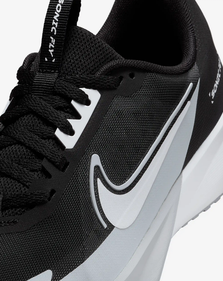Scarpe Unisex Nike Sonic Fly (GS) - Nero/Bianco/Grigio