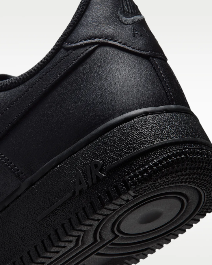 Scarpe uomo Nike Air Force 1 '07 - Nero