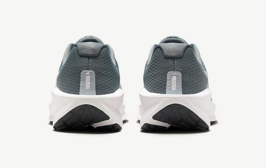 Scarpe Uomo Running Nike Downshifter 13 - Grigio