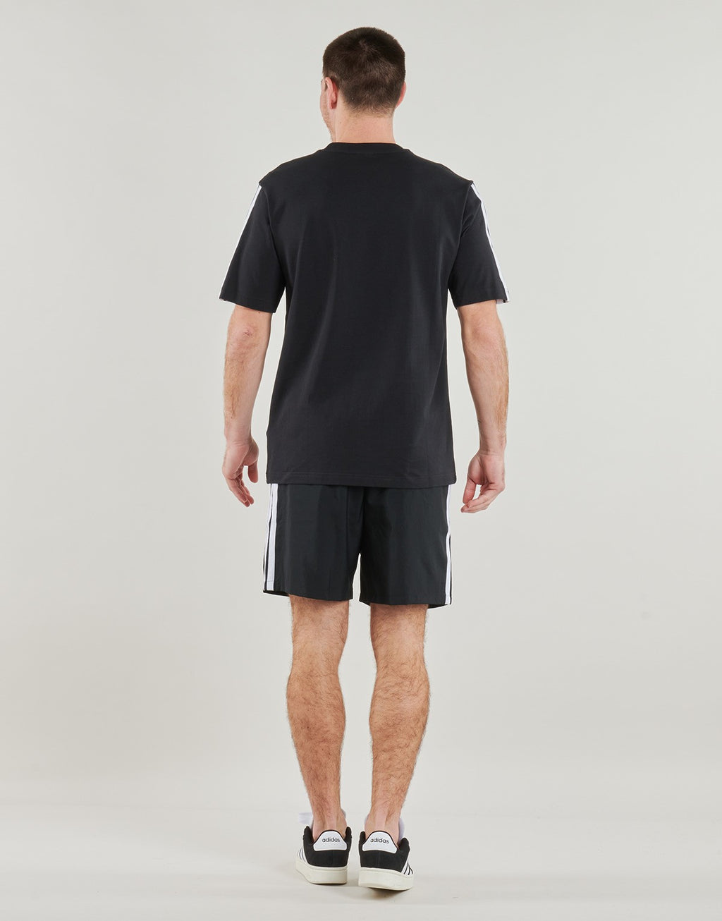 T-shirt uomo Adidas Essentials 3-Stripes - Nero