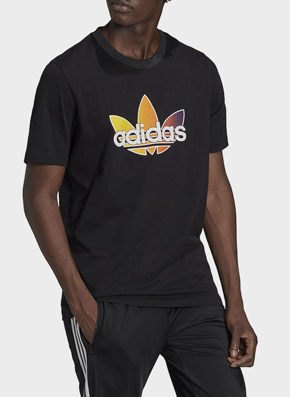 T-SHIRT UOMO ADIDAS GRAPHIC TEE- GN2441